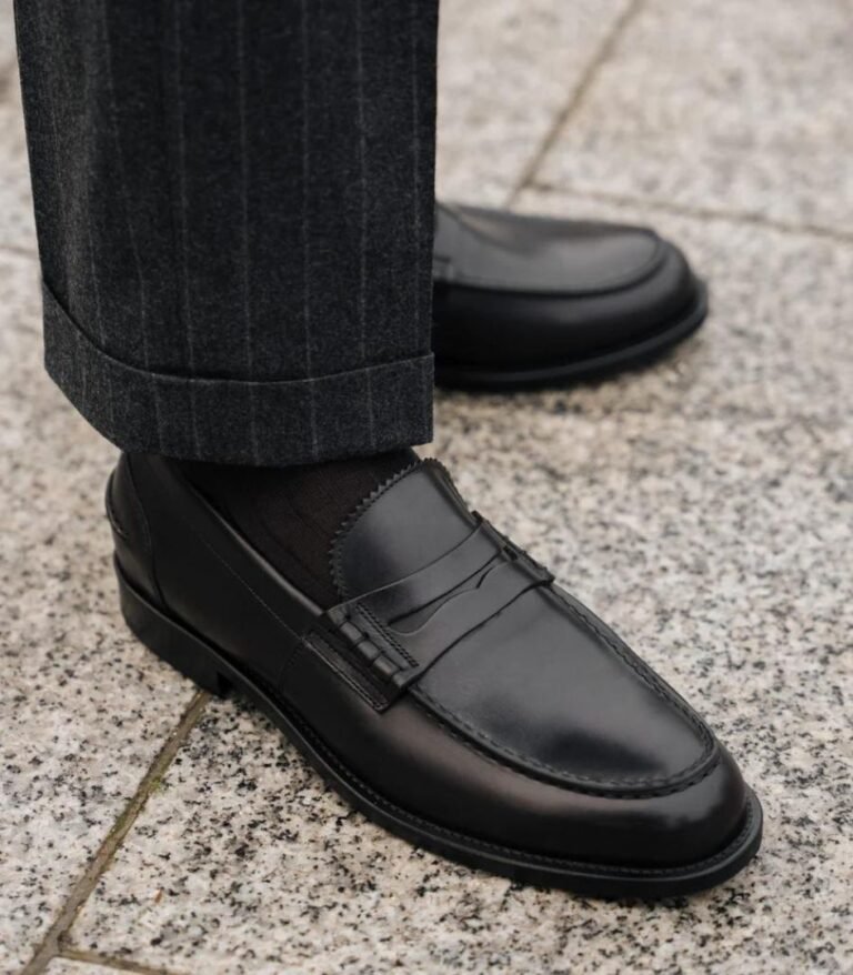 OLD MONEY SHOES - LEATHER LOAFERS - Velasca Penny Loafers in Black Calf Leather